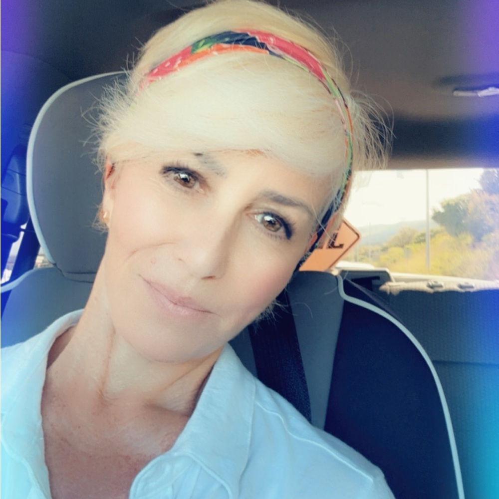 Meet your Posher, Deborah